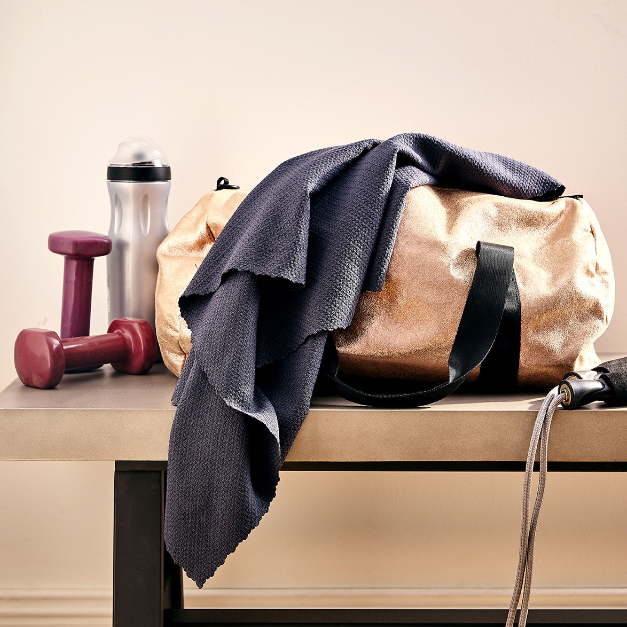 Serviette Nomade H2O at Home — sèche rapidement, prend peu de place et accompagne tous les voyages